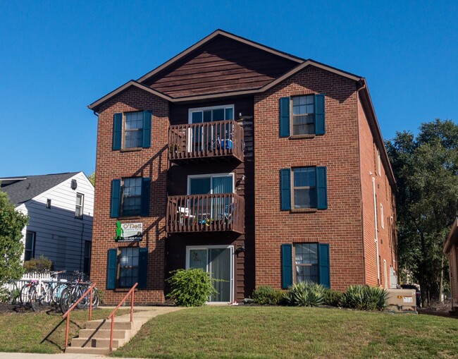 Photo - 248 Marsteller St