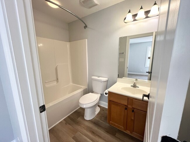 Photo - 414 Harbor Bay Dr