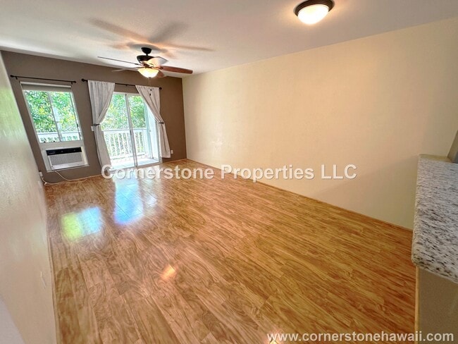 Photo - 95-877-877 Wikao St
