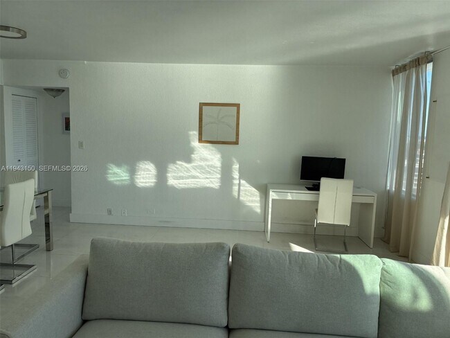 Photo - 1000 West Ave Unit 1229