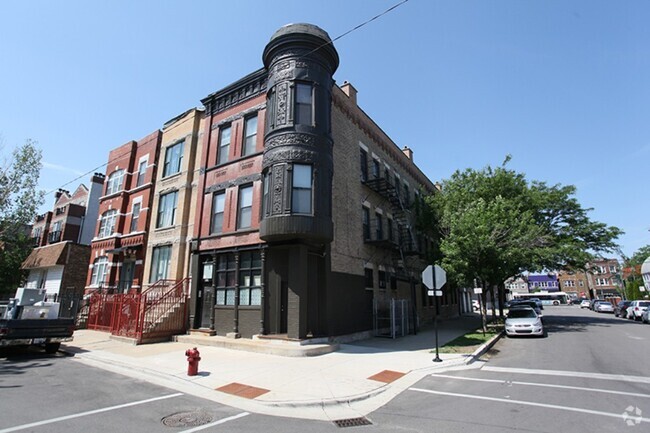 Building Photo - 1458 N Bosworth Ave Rental