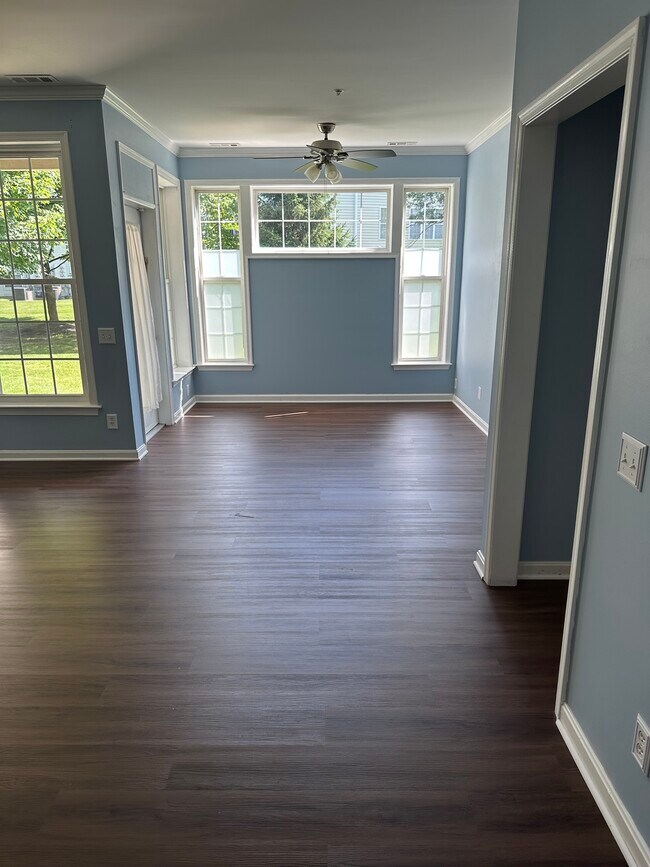 148 Rosebay Ct Condo For Rent in Delran, NJ