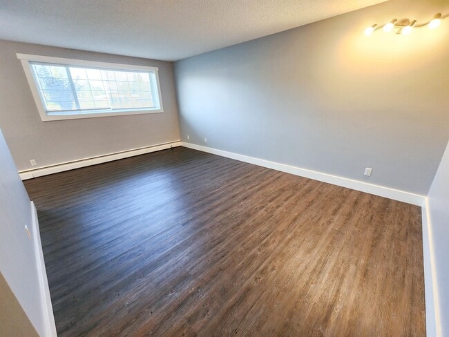 Photo - 4621 Veterans Way Unit 14 - FURNISHED