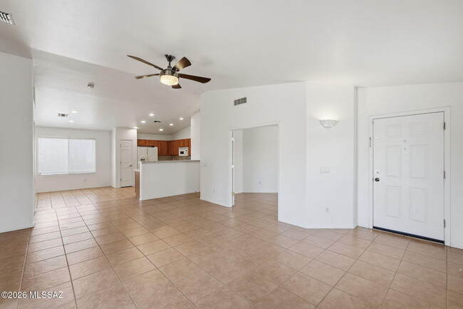 Photo - 8435 E Bowline Rd