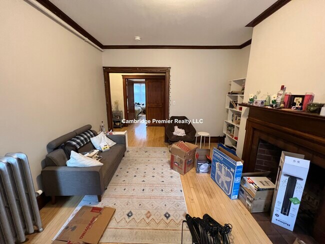 Photo - 6 Linnaean St Unit 2