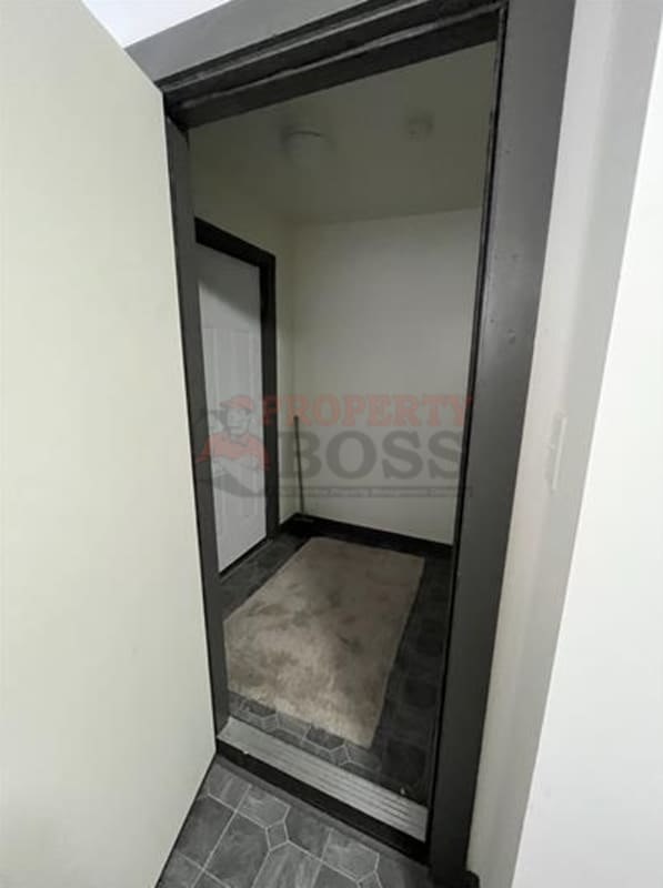 Photo - 15 Rimbach St