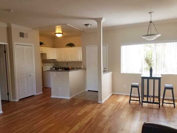 Brighton Vista Apartments