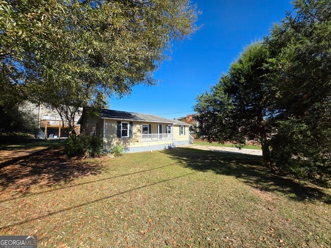 Photo - 531 Old Stone Rd