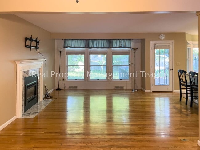 Photo - Beautiful Single Family Home