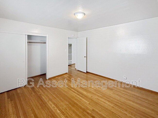 Building Photo - 121 Eddy St