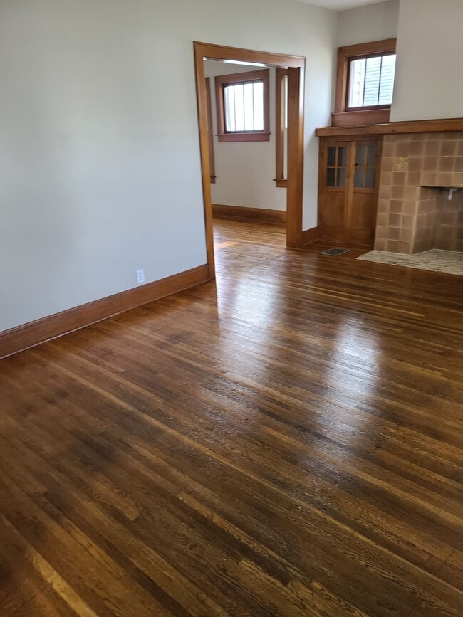 Photo - 111 Haldy Ave