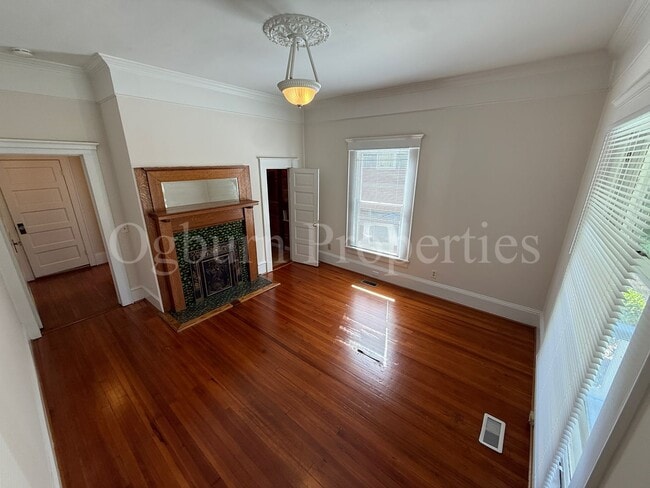 Photo - 158 Piedmont Ave Unit B