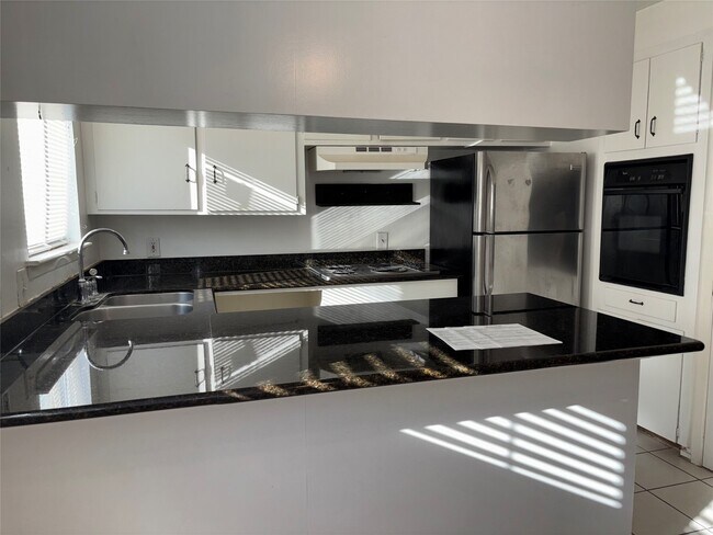 Photo - 7714 Renwick Dr Unit True