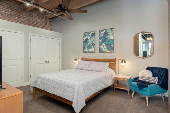 Photo - 612 Central St Unit 205