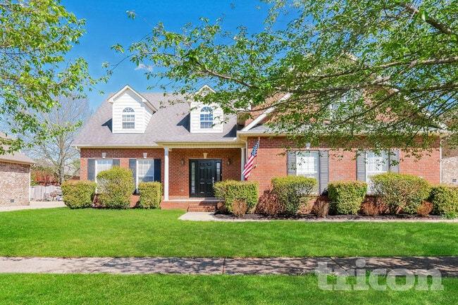 Building Photo - 4412 Spring Cove Dr