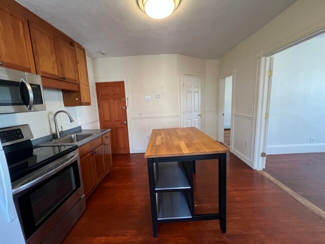 Photo - 4 Bedford St Unit 3B