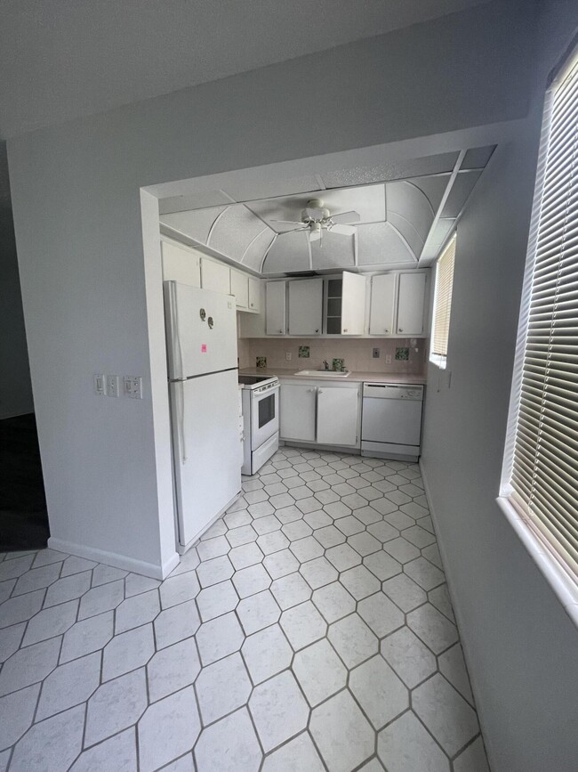 Photo - 285 Markham M Unit 285