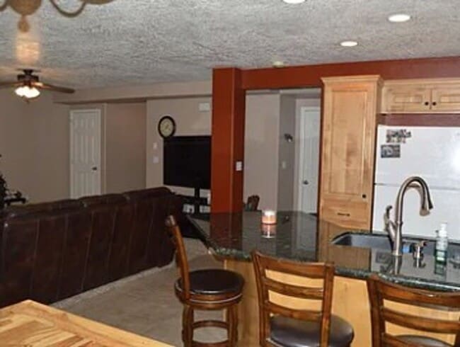 Photo - Beautiful 4 Bed, 2.5 Bath Home in the Cove Subdivision in Cedar City!