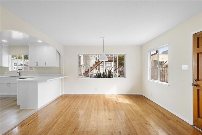 Photo - 2208 Buena Vista Ave