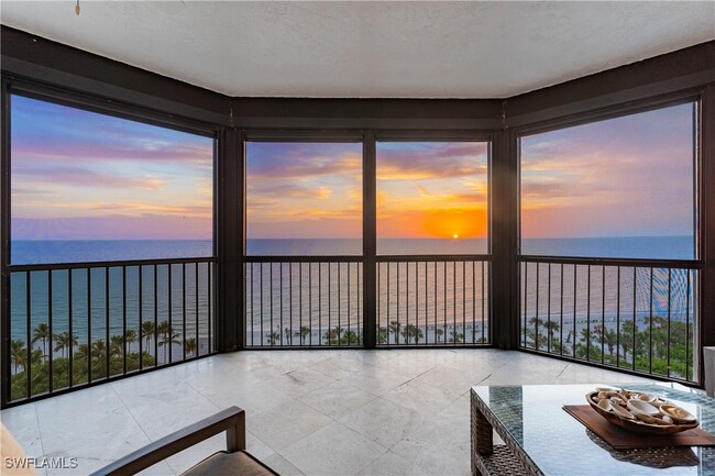 Photo - 8473 Bay Colony Dr Unidad 801 Rental
