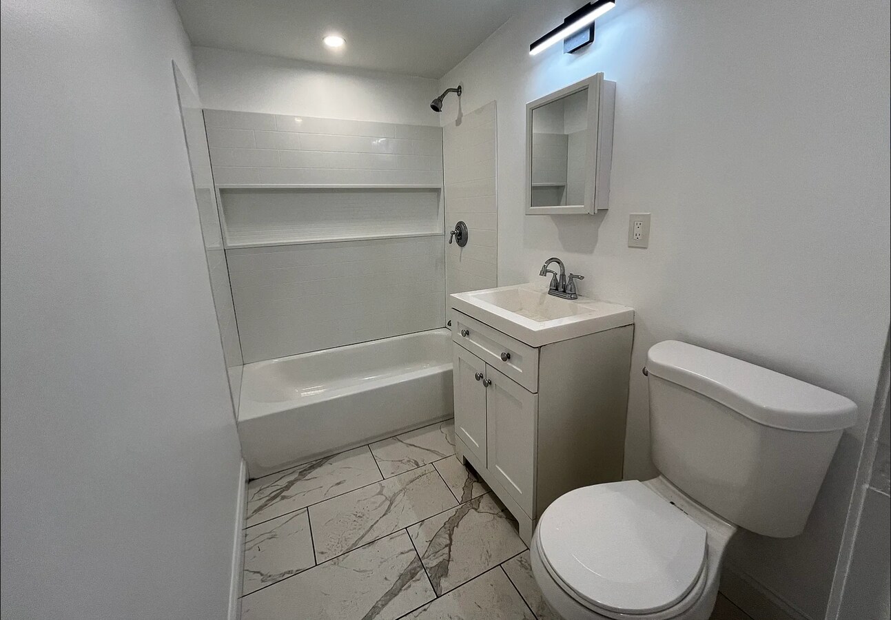 Photo - 305 Carter St Unidad 305