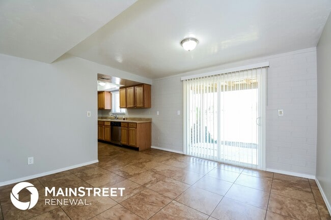 Photo - 7627 E 42nd St