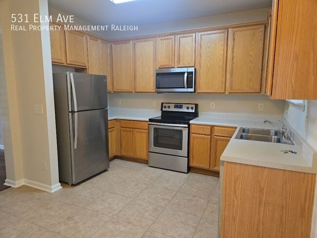Photo - 531 Elm Ave