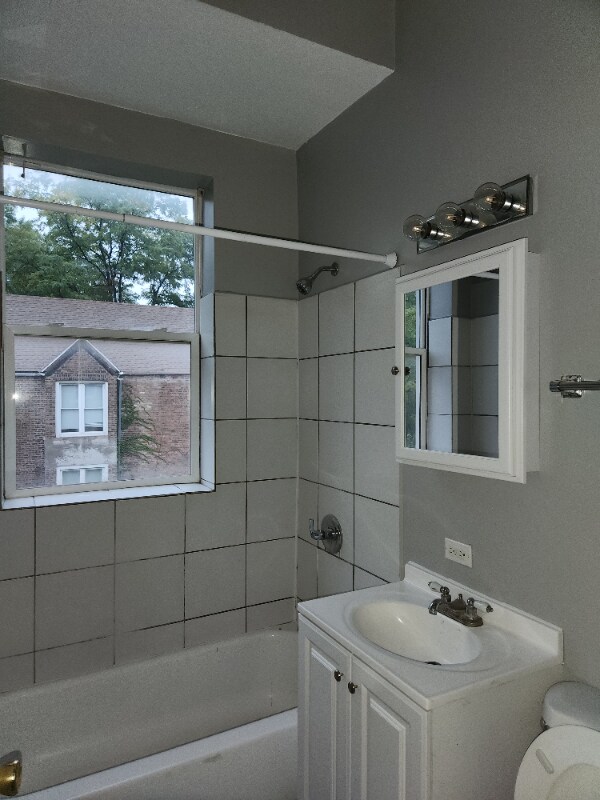 Photo - 6530 S Union Ave Unidad 1