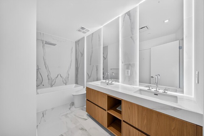 Photo - 1400 Biscayne Blvd
