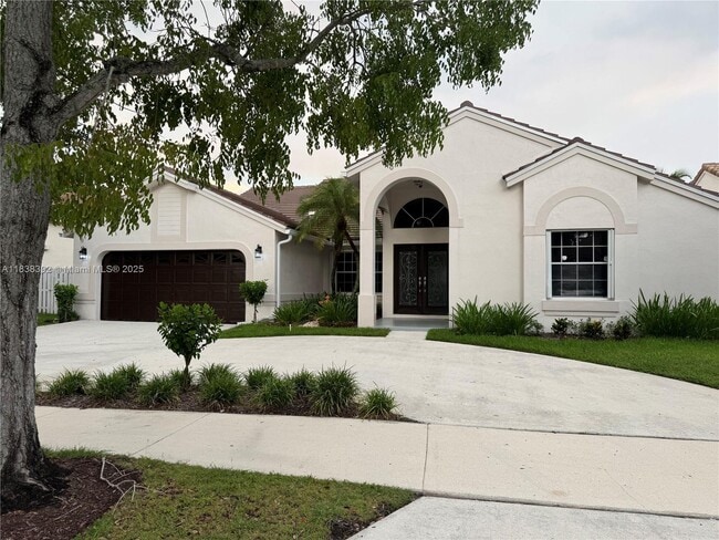 Building Photo - 794 Lake Blvd Rental
