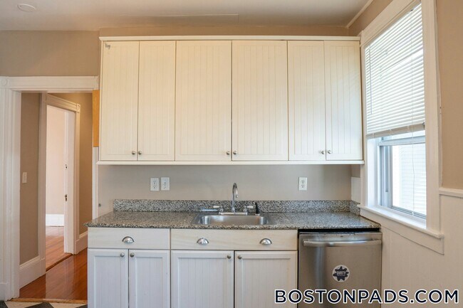 Photo - 1 Parker Hill Terrace Unit 3