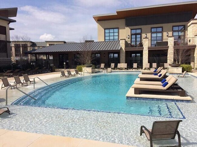 Photo - 1301 Bray Central Dr Unidad c4