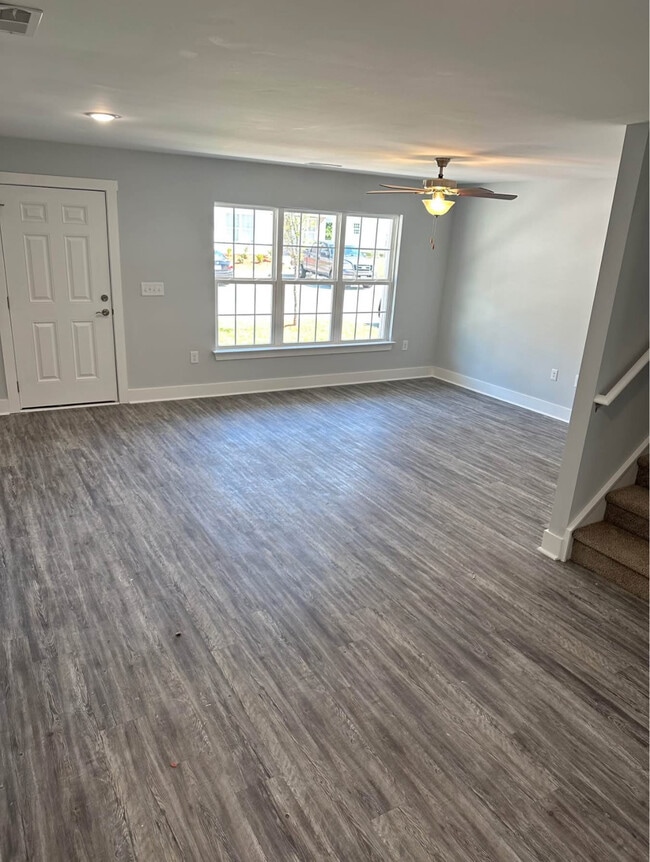 Photo - 2600 Mercer Dr