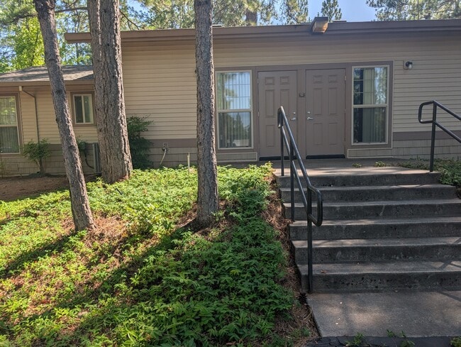 Photo - Springhill Gardens Apartments