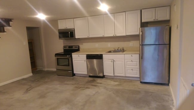 Photo - 3800 Garrott St