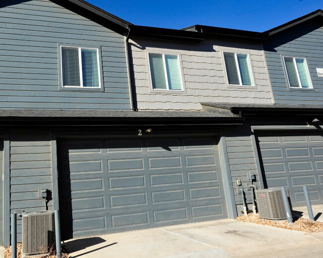 Photo - 3014 Barnstormer St