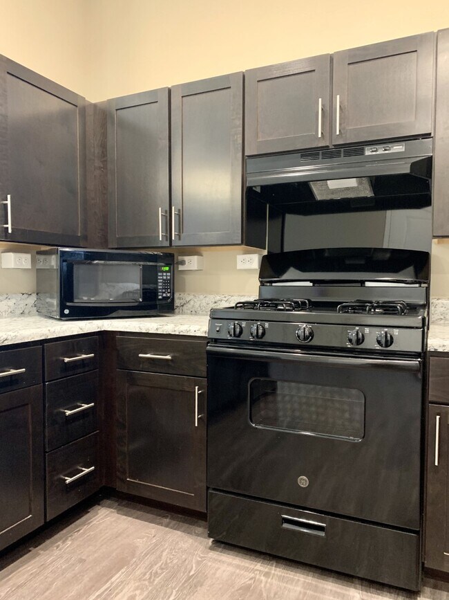 Ashton Flats Apartments Cedar Rapids, IA