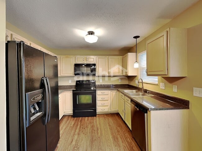 Photo - 2058 River Birch Dr