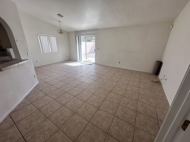 Photo - 1934 Easy St