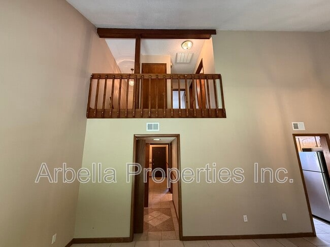 Photo - 1608 Herrin Dr
