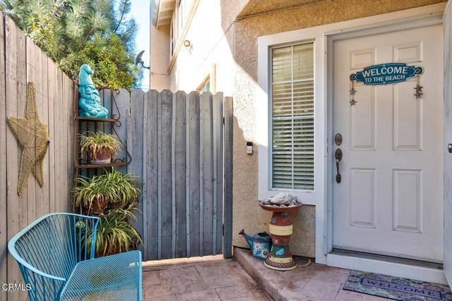 Photo - 925 Dunes St