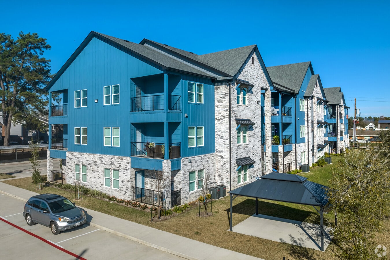 Rudel Crossing Apartments - Rudel Crossing Apartments