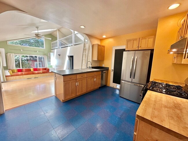 Photo - Lovely 3bd+/2ba Home in San Rafael