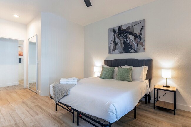 Photo - 15608 N 71st St Unidad ID1035257P