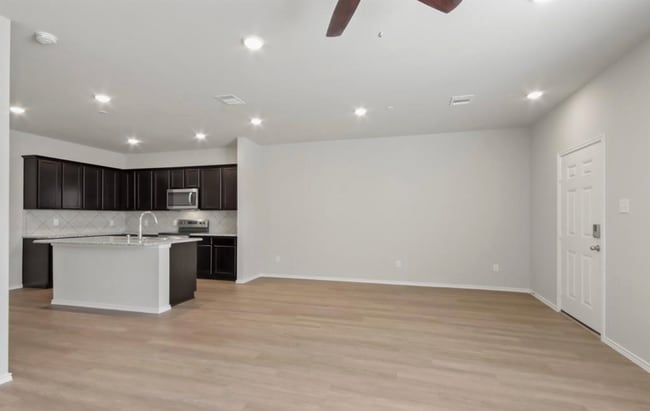 Photo - 11906 Amber Oak Wy