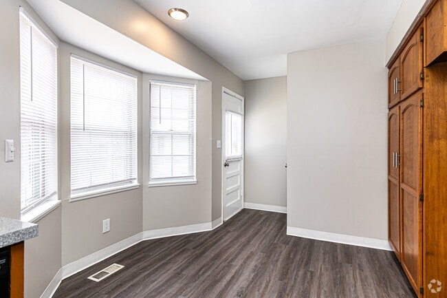 2BR, 1.5BA Townhome - 890SF Kitchen