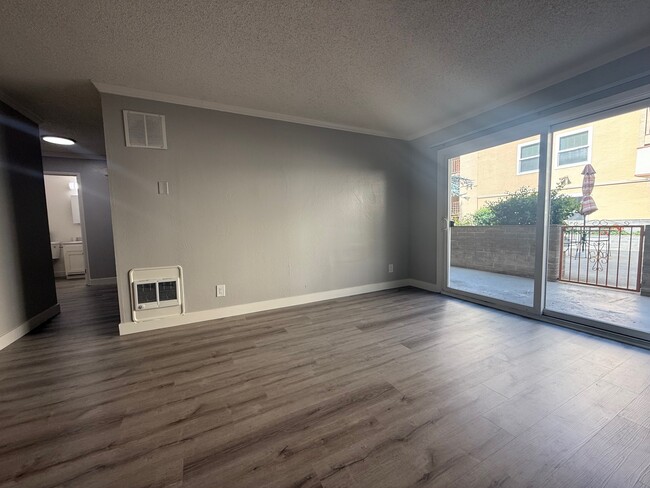 Photo - Bel Mark Apartments