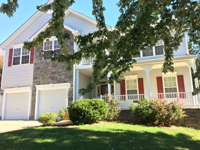 Building Photo - Stunning, Spacious Home in Prime Apex Location – Zoned for Top-Rated Apex Schools!