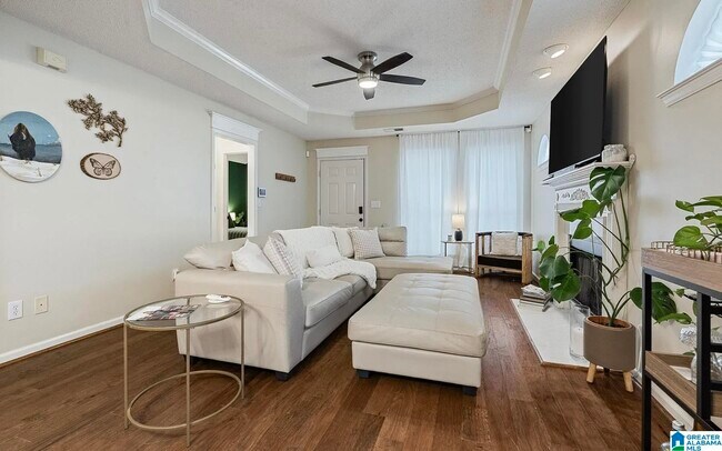Photo - 7922 Wynwood Ln