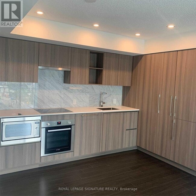 Photo - 19 Bathurst St Unit 1003